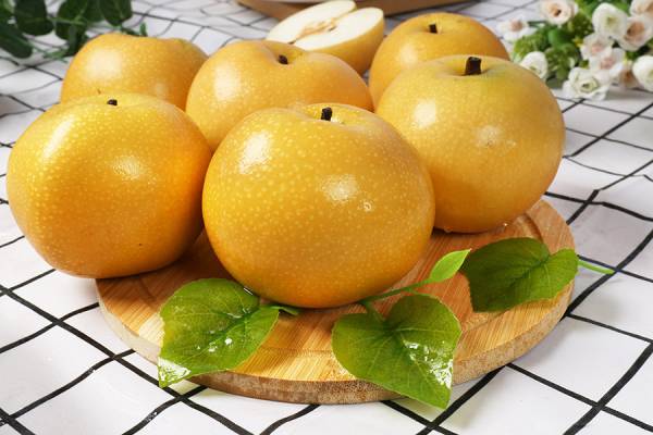 Autumn Moon® Pear